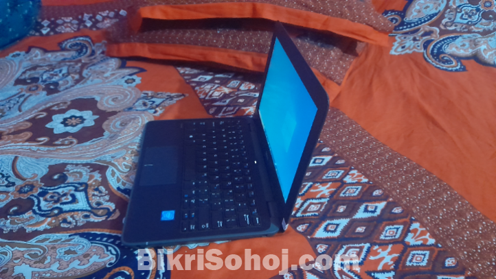 Dell latitude 3180 laptop